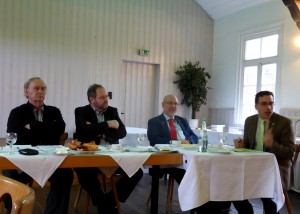Der Vorstand bei den Regularien